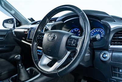 2018 Toyota Hilux - Thumbnail