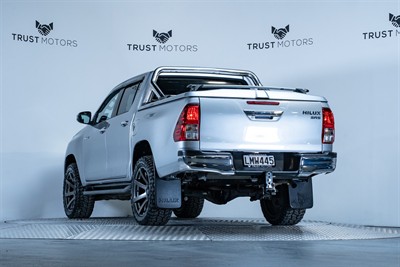 2018 Toyota Hilux - Thumbnail