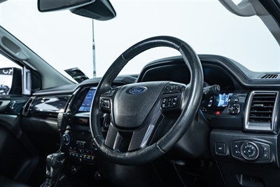 2021 Ford Everest - Thumbnail