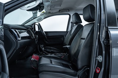 2021 Ford Everest - Thumbnail