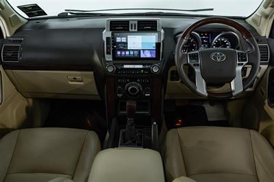 2015 Toyota Landcruiser Prado - Thumbnail