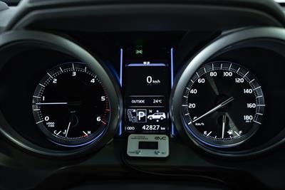 2015 Toyota Landcruiser Prado - Thumbnail