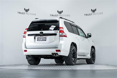 2015 Toyota Landcruiser Prado - Thumbnail