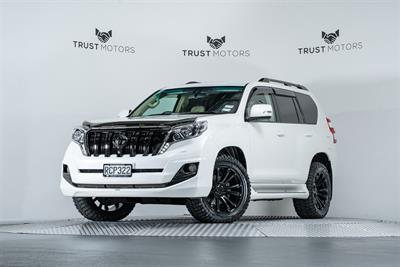 2015 Toyota Landcruiser Prado - Thumbnail