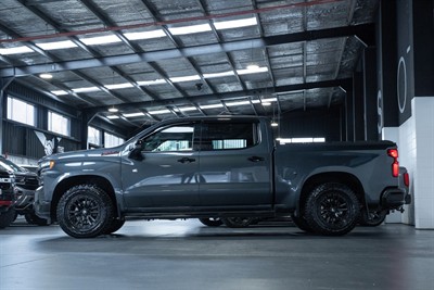 2021 Chevrolet Silverado - Thumbnail