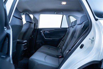 2019 Toyota Rav4 - Thumbnail