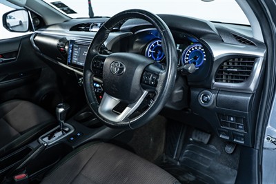 2018 Toyota Hilux - Thumbnail