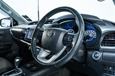 2018 Toyota Hilux - Thumbnail