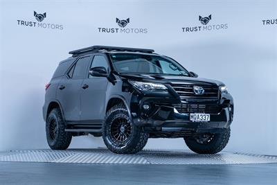 2019 Toyota Fortuner - Thumbnail