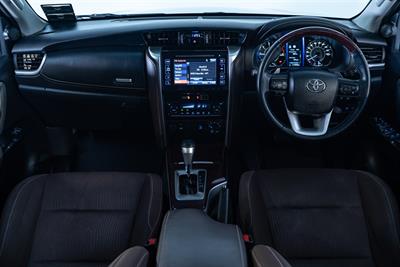 2019 Toyota Fortuner - Thumbnail