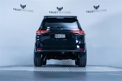 2019 Toyota Fortuner - Thumbnail