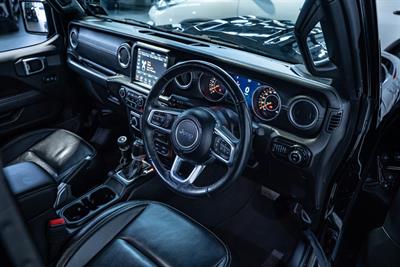 2021 Jeep Gladiator - Thumbnail