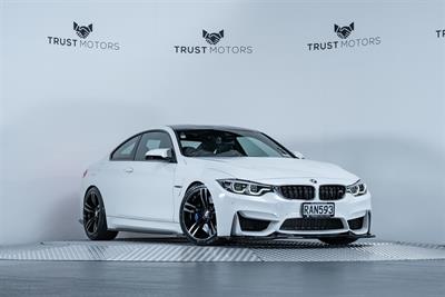 2019 BMW M4 - Thumbnail