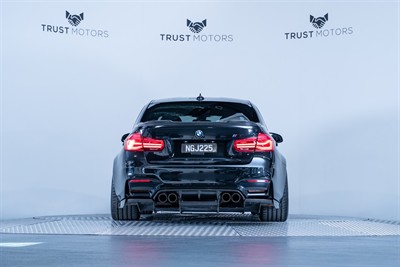2017 BMW M3 - Thumbnail