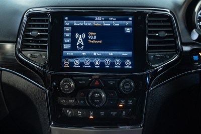 2021 Jeep Grand Cherokee - Thumbnail