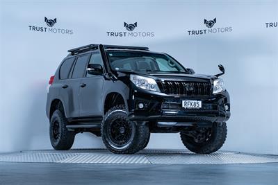 2010 Toyota Landcruiser Prado - Thumbnail