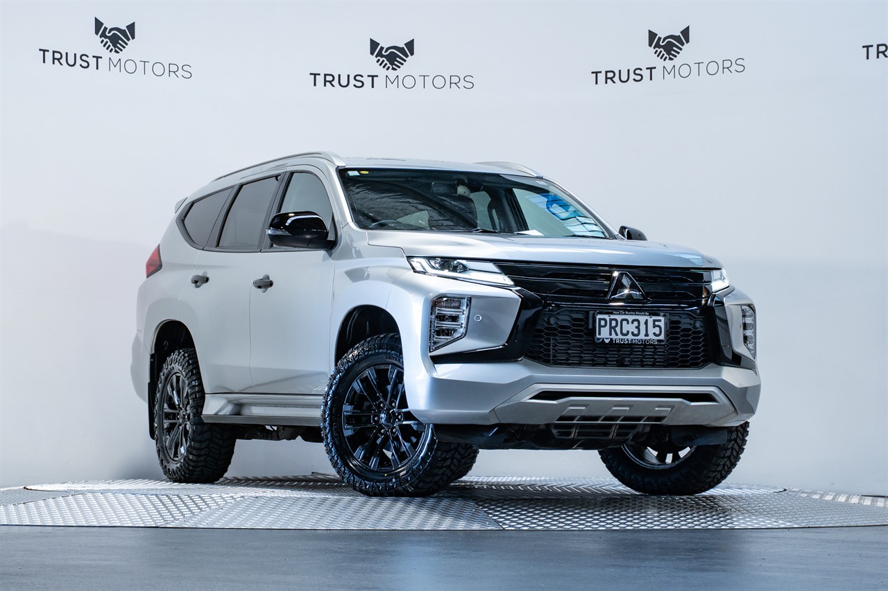 2023 Mitsubishi Pajero Sport