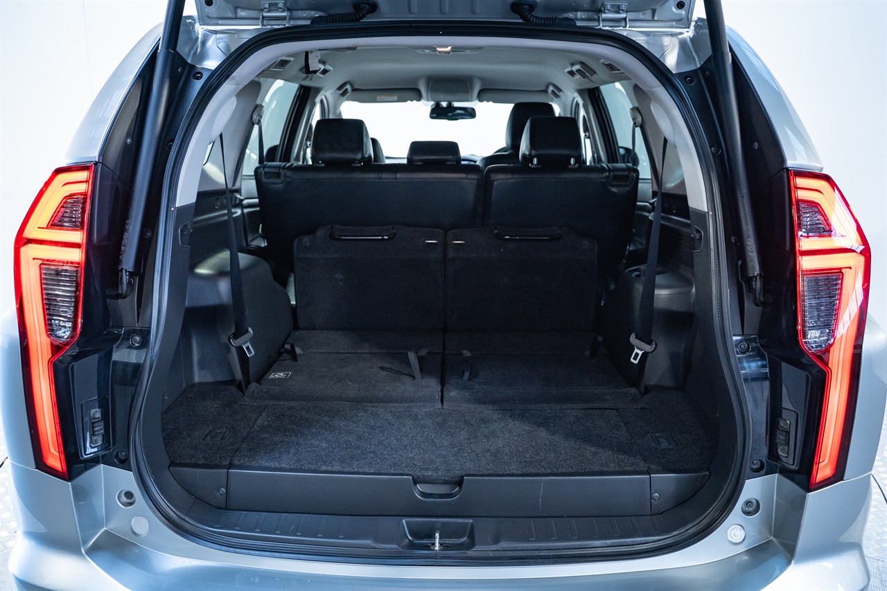 2023 Mitsubishi Pajero Sport