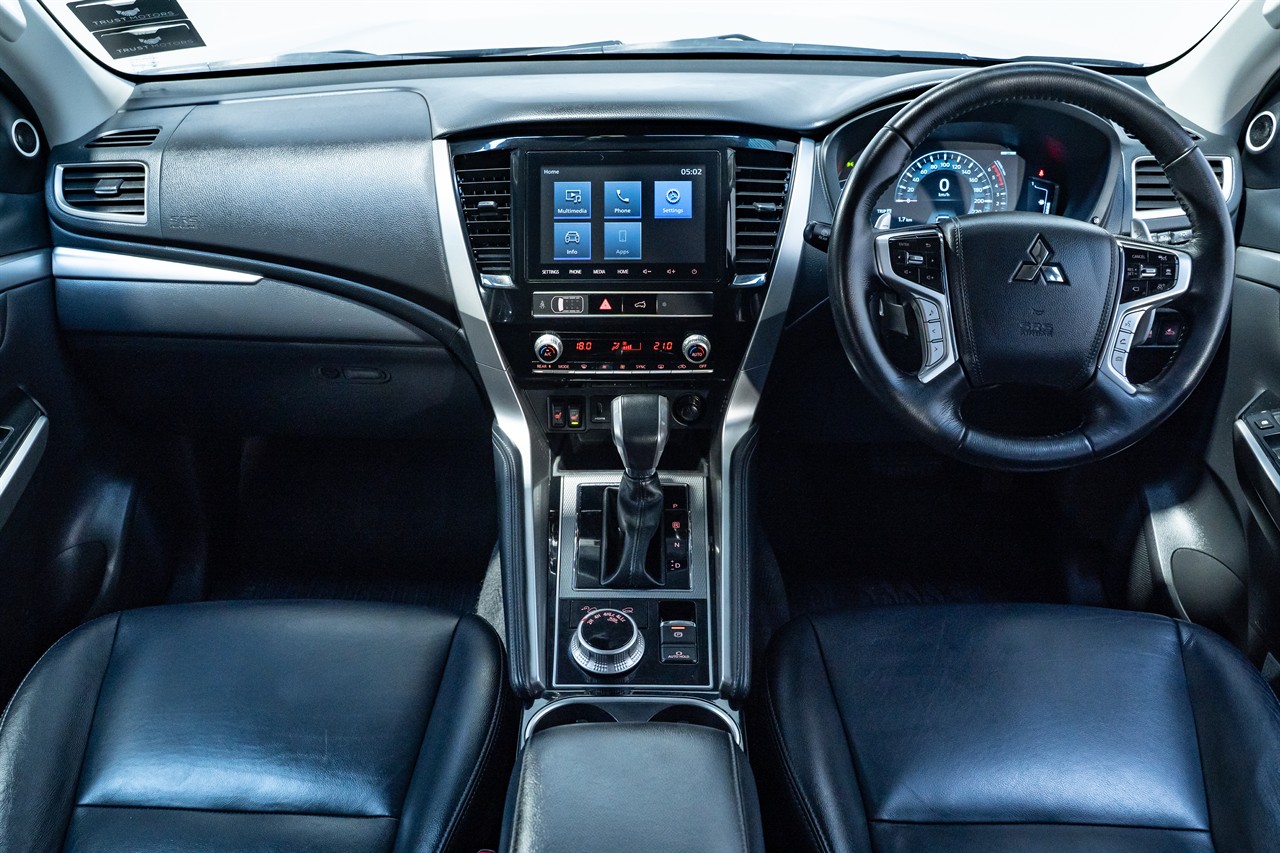 2023 Mitsubishi Pajero Sport