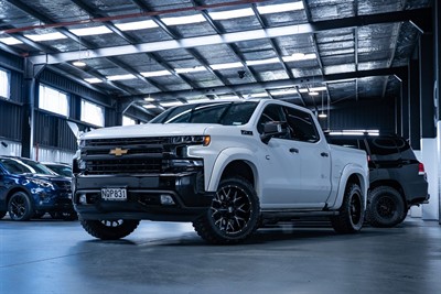 2021 Chevrolet Silverado - Thumbnail