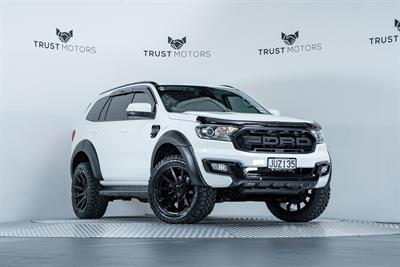 2016 Ford Everest - Thumbnail