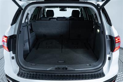 2016 Ford Everest - Thumbnail