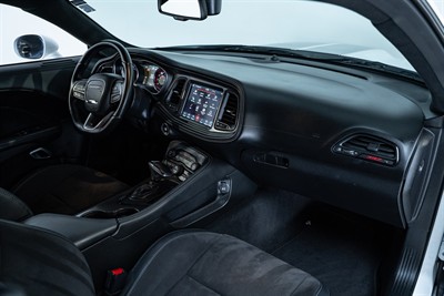 2020 Dodge Challenger - Thumbnail