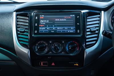 2018 Mitsubishi Triton - Thumbnail