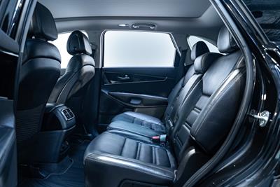 2016 Kia Sorento - Thumbnail