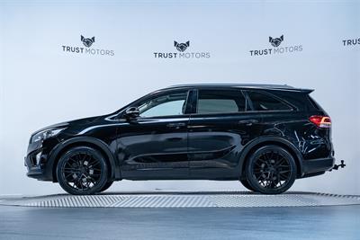 2016 Kia Sorento - Thumbnail