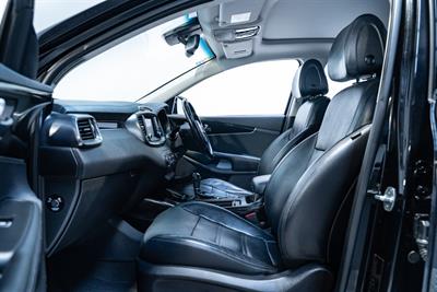 2016 Kia Sorento - Thumbnail