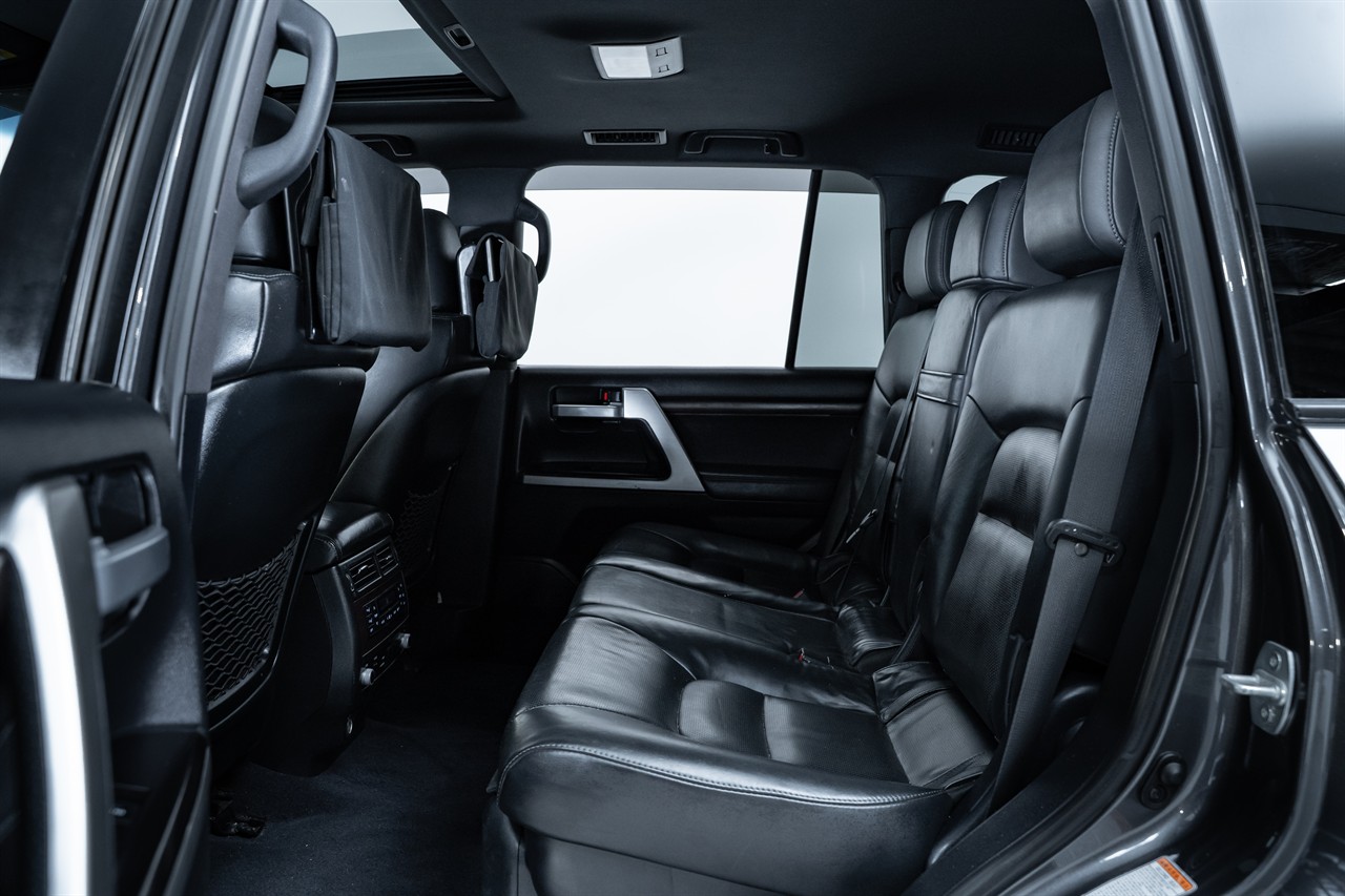 2017 Toyota Landcruiser