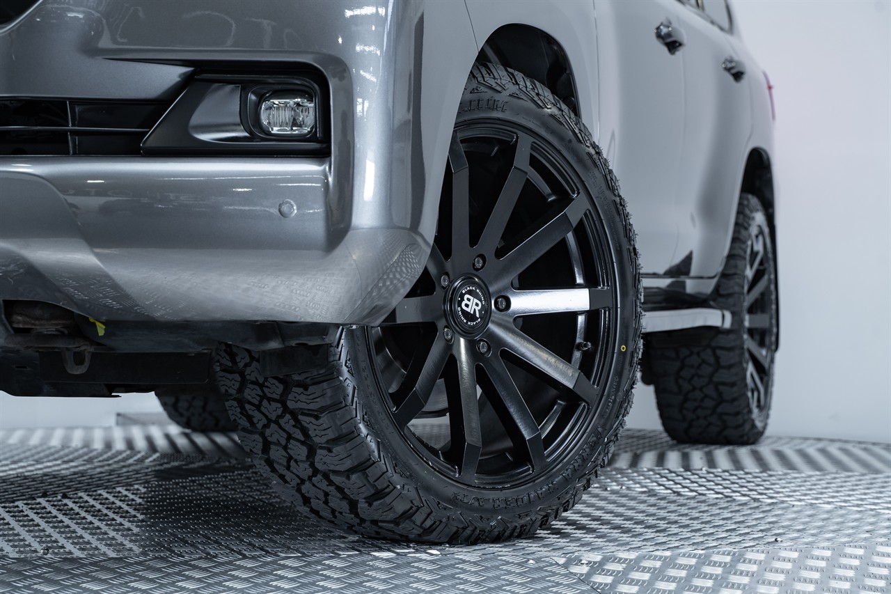 2017 Toyota Landcruiser