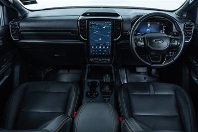 2023 Ford Everest - Thumbnail