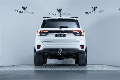 2023 Ford Everest - Thumbnail