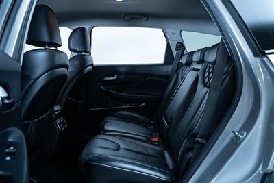 2021 Hyundai Santa Fe - Thumbnail