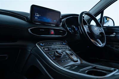 2021 Hyundai Santa Fe - Thumbnail