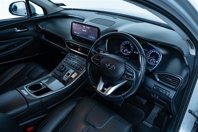 2021 Hyundai Santa Fe - Thumbnail