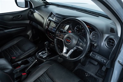 2021 Nissan Navara - Thumbnail