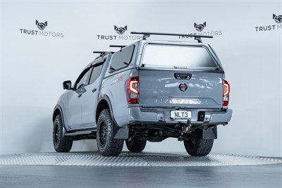 2021 Nissan Navara - Thumbnail