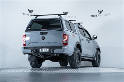 2021 Nissan Navara - Thumbnail