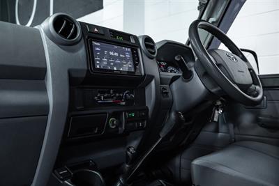 2020 Toyota Landcruiser - Thumbnail