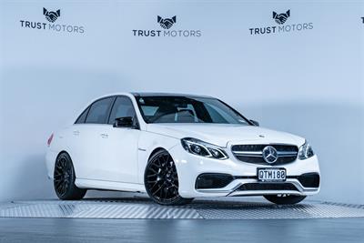 2013 Mercedes-Benz E 63 - Thumbnail