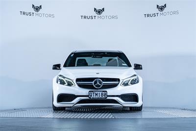 2013 Mercedes-Benz E 63 - Thumbnail