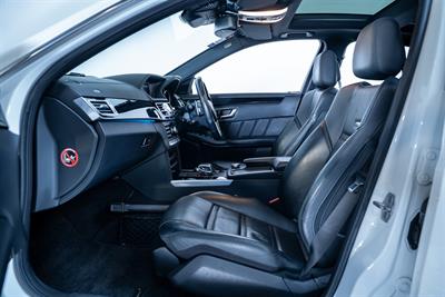2013 Mercedes-Benz E 63 - Thumbnail