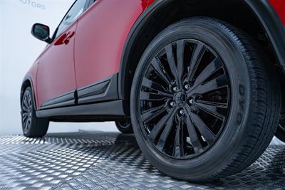2021 Mitsubishi Outlander - Thumbnail