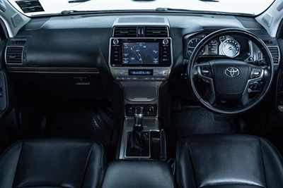 2020 Toyota Landcruiser Prado - Thumbnail