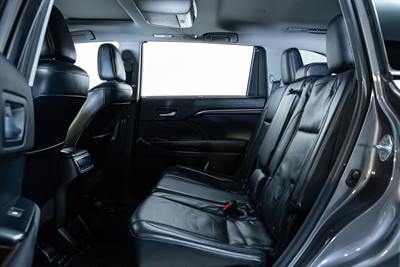 2016 Toyota Highlander - Thumbnail