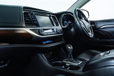 2016 Toyota Highlander - Thumbnail
