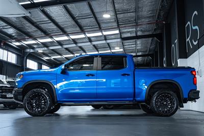 2024 Chevrolet Silverado - Thumbnail